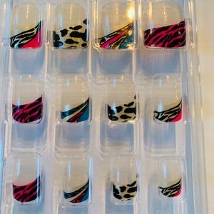 3 Pcs Set 2 boxes Nail tips & Glue New